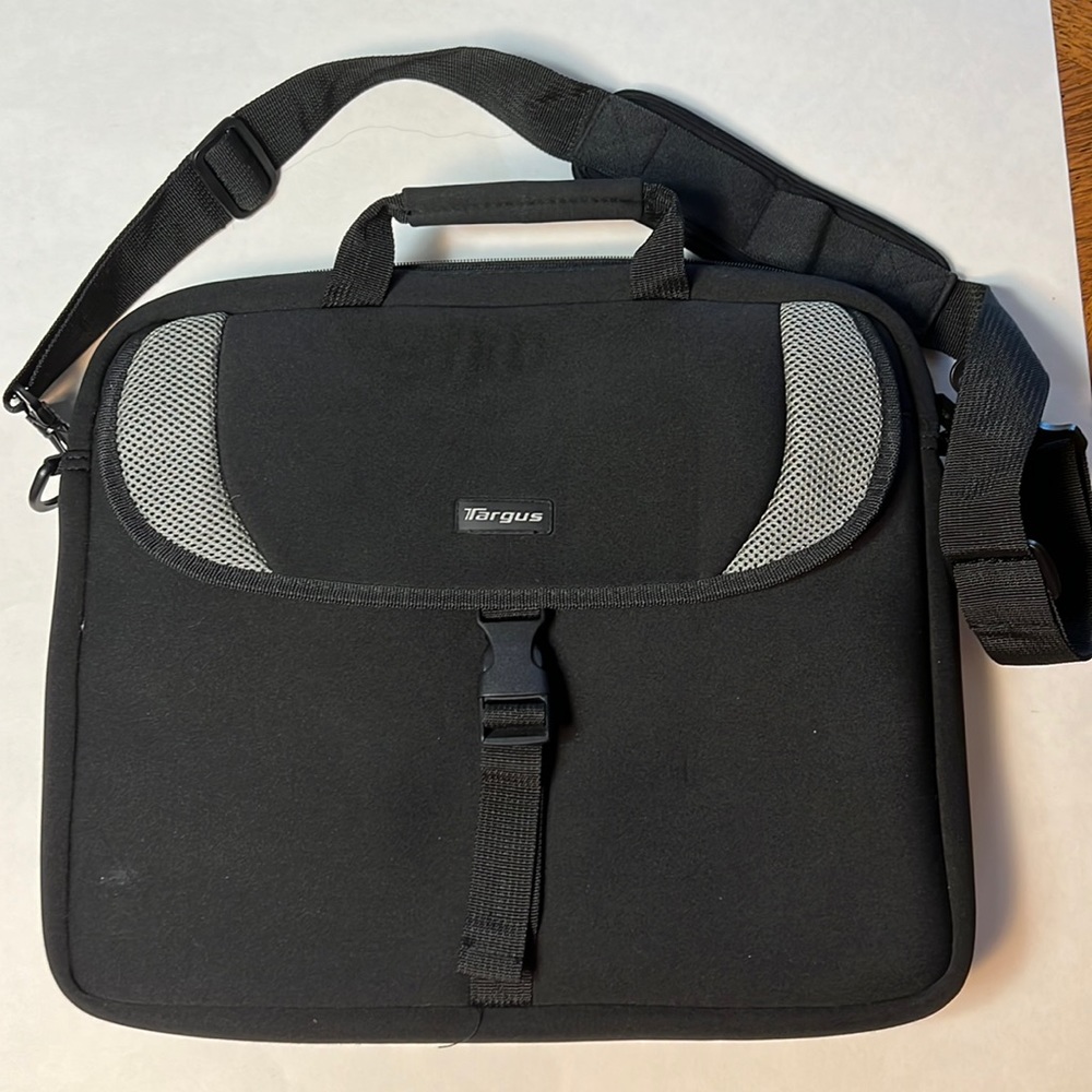 Targus laptop bag